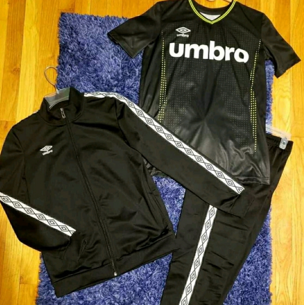 NWT. Boys Umbro 3 piece Athletic Set. XL